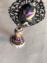 Load image into Gallery viewer, Baroness of Berner Ribbons of Hope-filagree