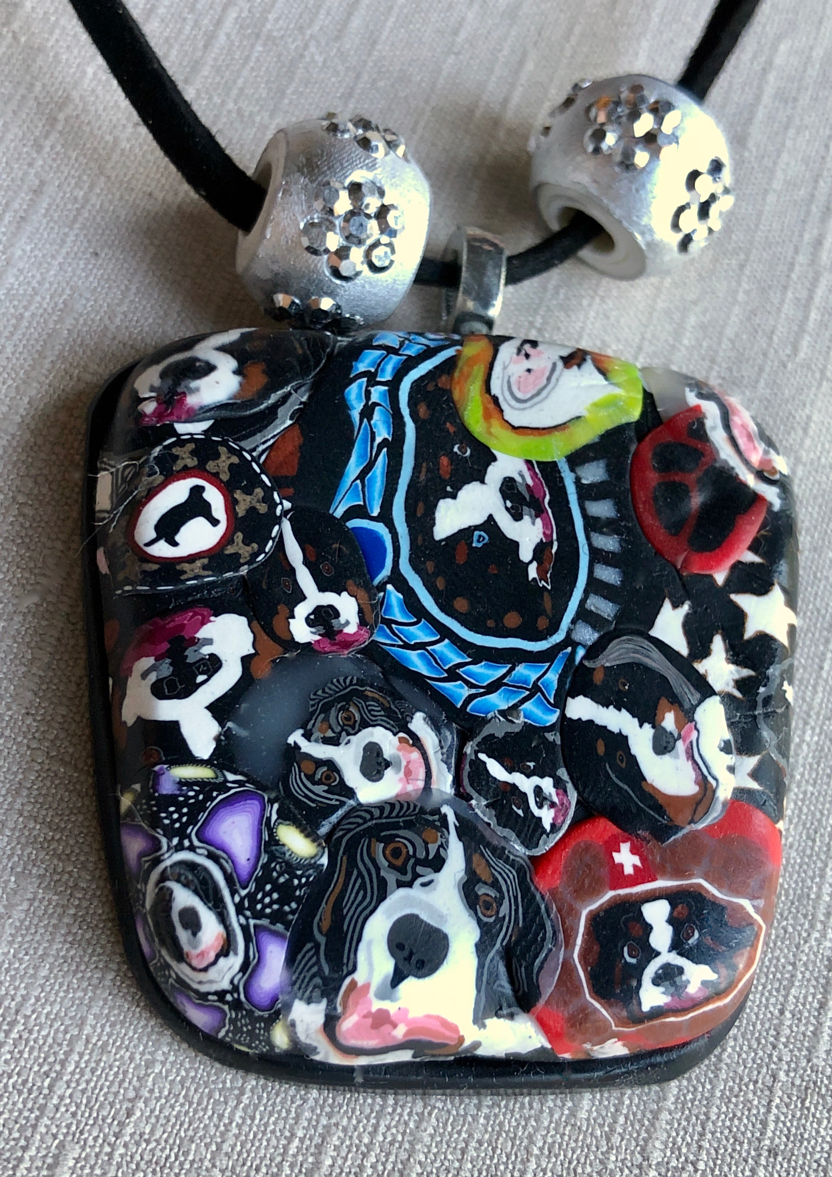 Find the Berner Bling Cabochon.